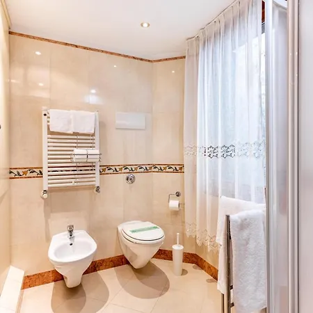 Ca' Pinelli * Venedig