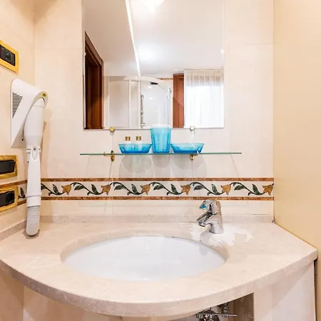 Ca' Pinelli Appartement *