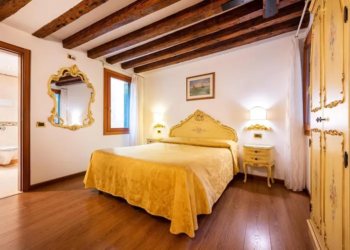 Ca' Pinelli * Venice