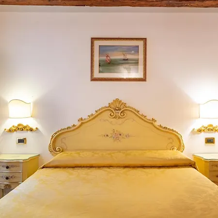 Ca' Pinelli Lägenhet Venedig